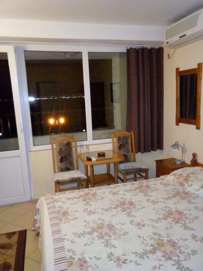 Guest House Tony Nesebar Exterior foto