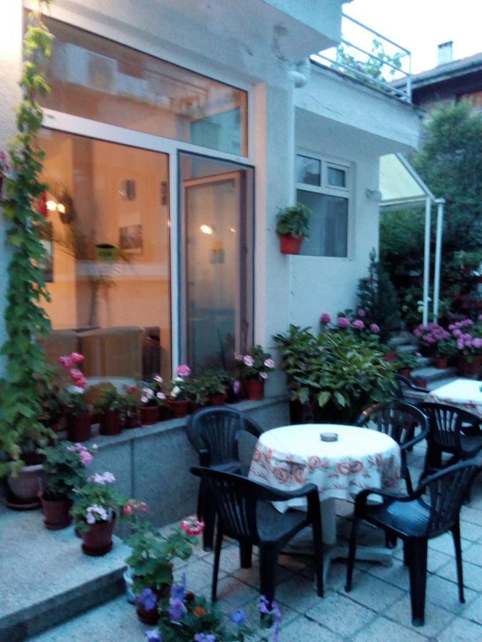Guest House Tony Nesebar Exterior foto