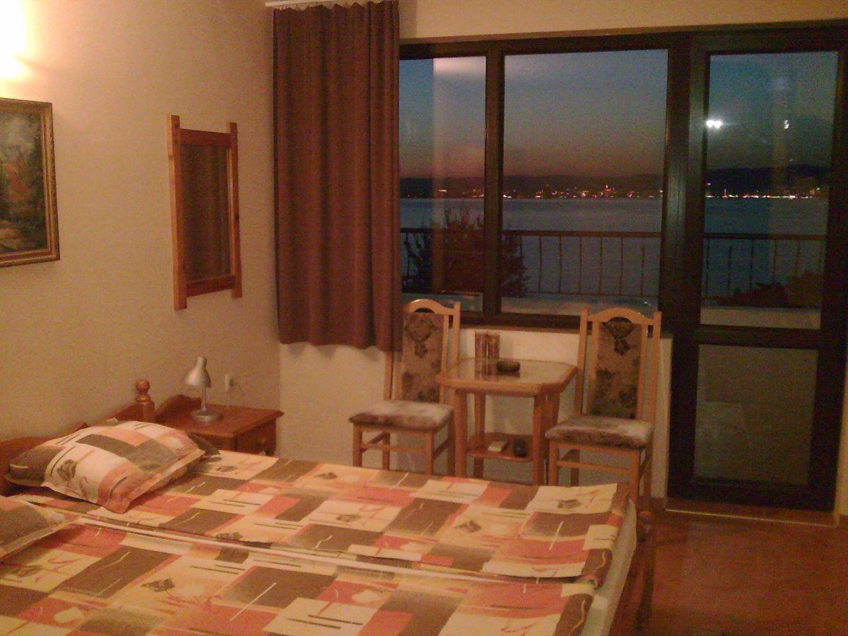 Guest House Tony Nesebar Exterior foto